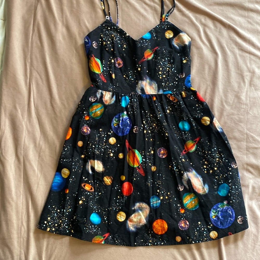 Planets and galaxy dress